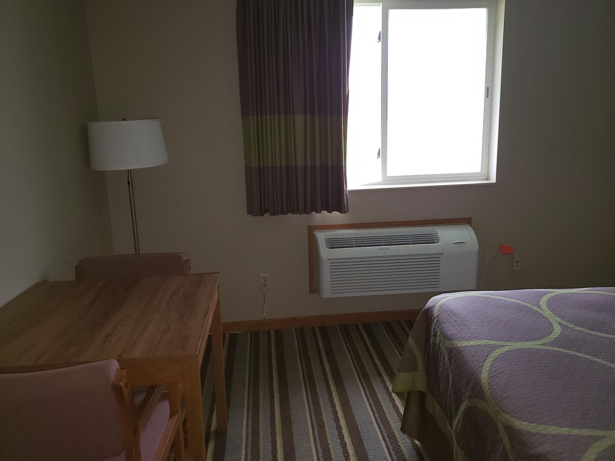 Super 8 By Wyndham Gilman Hotel Kültér fotó