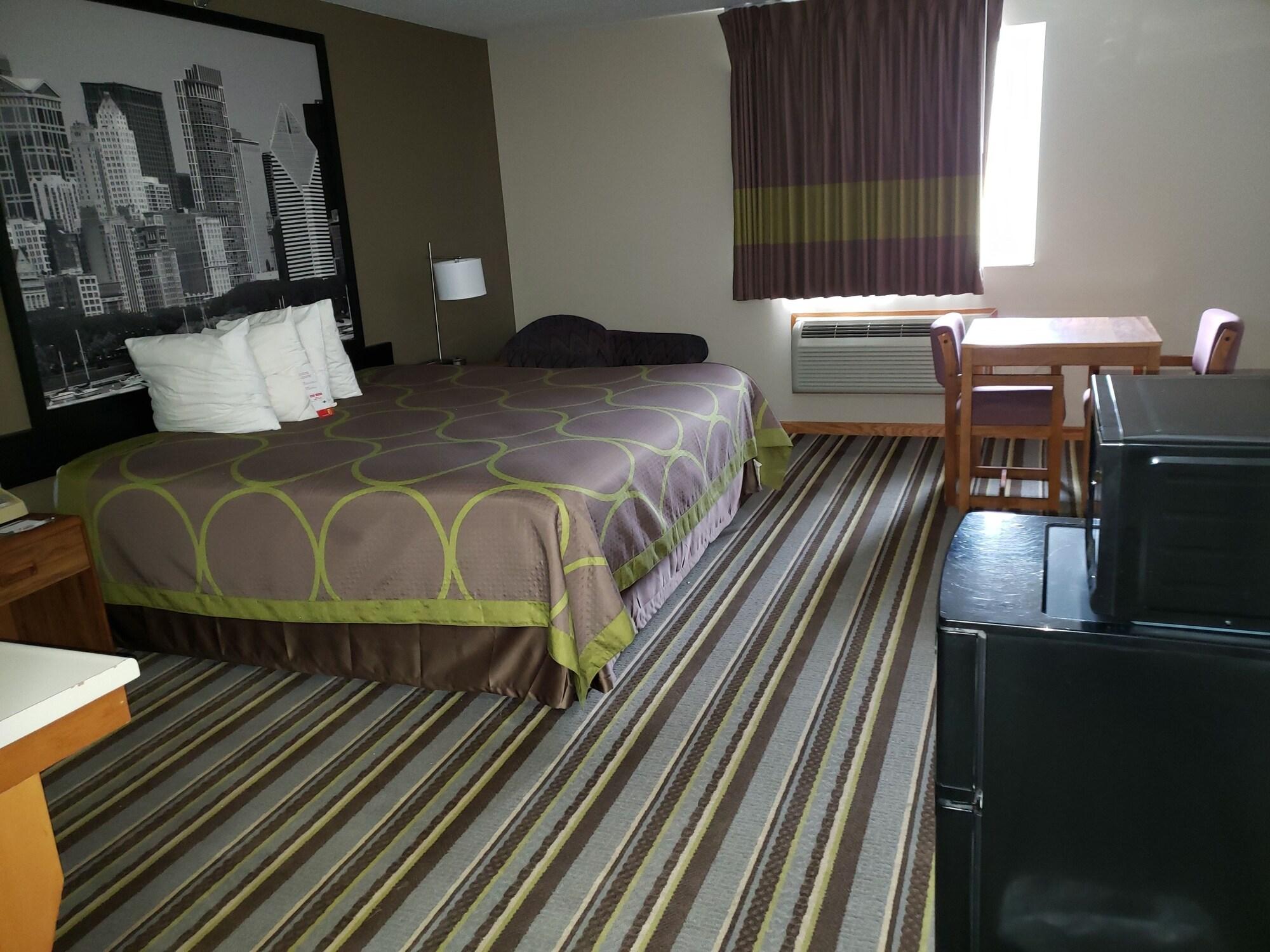 Super 8 By Wyndham Gilman Hotel Kültér fotó