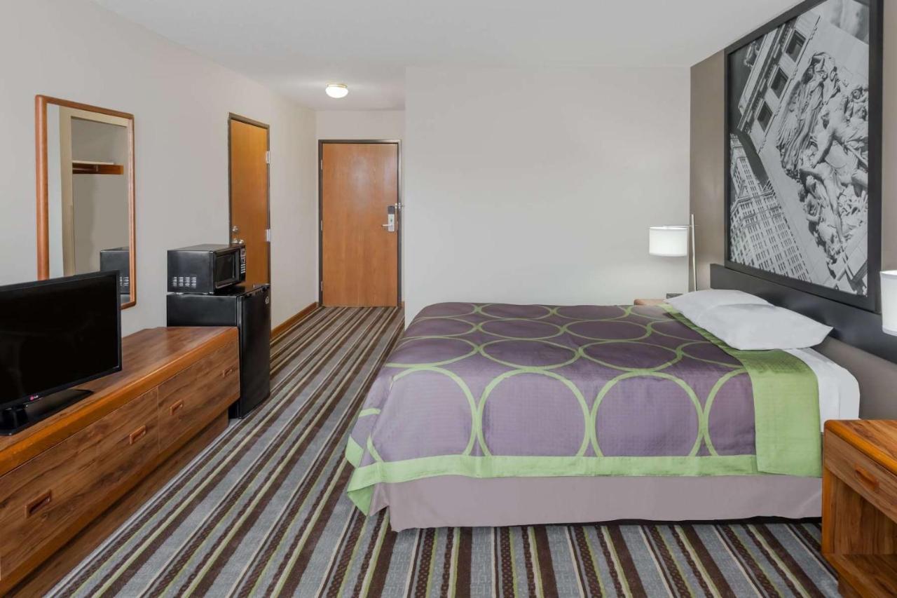 Super 8 By Wyndham Gilman Hotel Kültér fotó